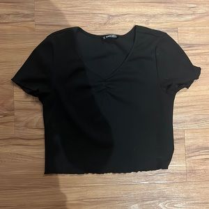 Black short sleeve crop top